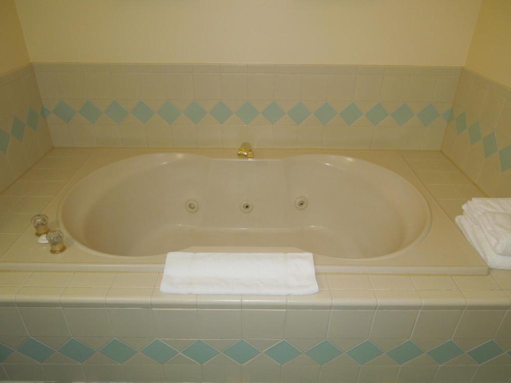 Bridges Guest Quarters 호텔 애보츠타운 객실 사진